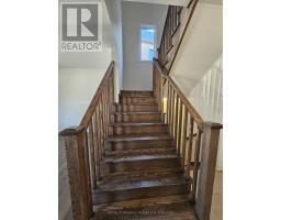 1869 Narcissus Gardens, Pickering, ON L1X2R2 Photo 15