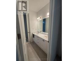 1869 Narcissus Gardens, Pickering, ON L1X2R2 Photo 22