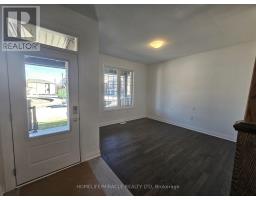 1869 Narcissus Gardens, Pickering, ON L1X2R2 Photo 7