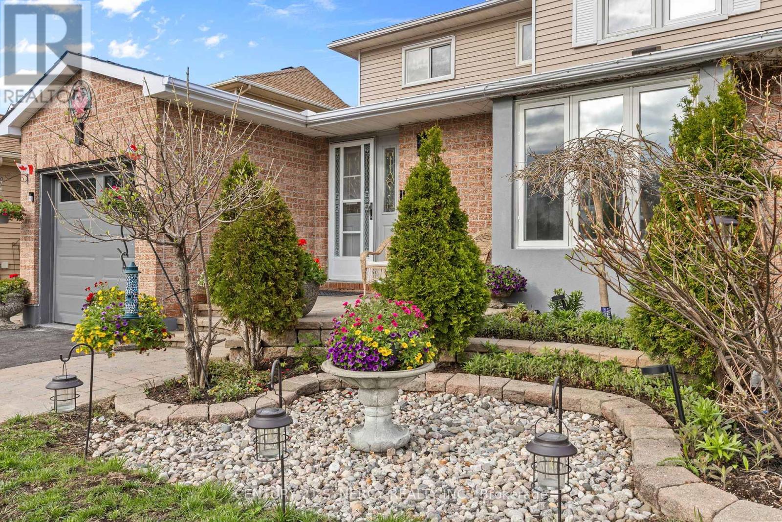 4 Bed, 4 Bath House for Sale in Ottawa – 1728 TEAKDALE AVENUE, Ottawa – MLS# X13147554 - Image 6