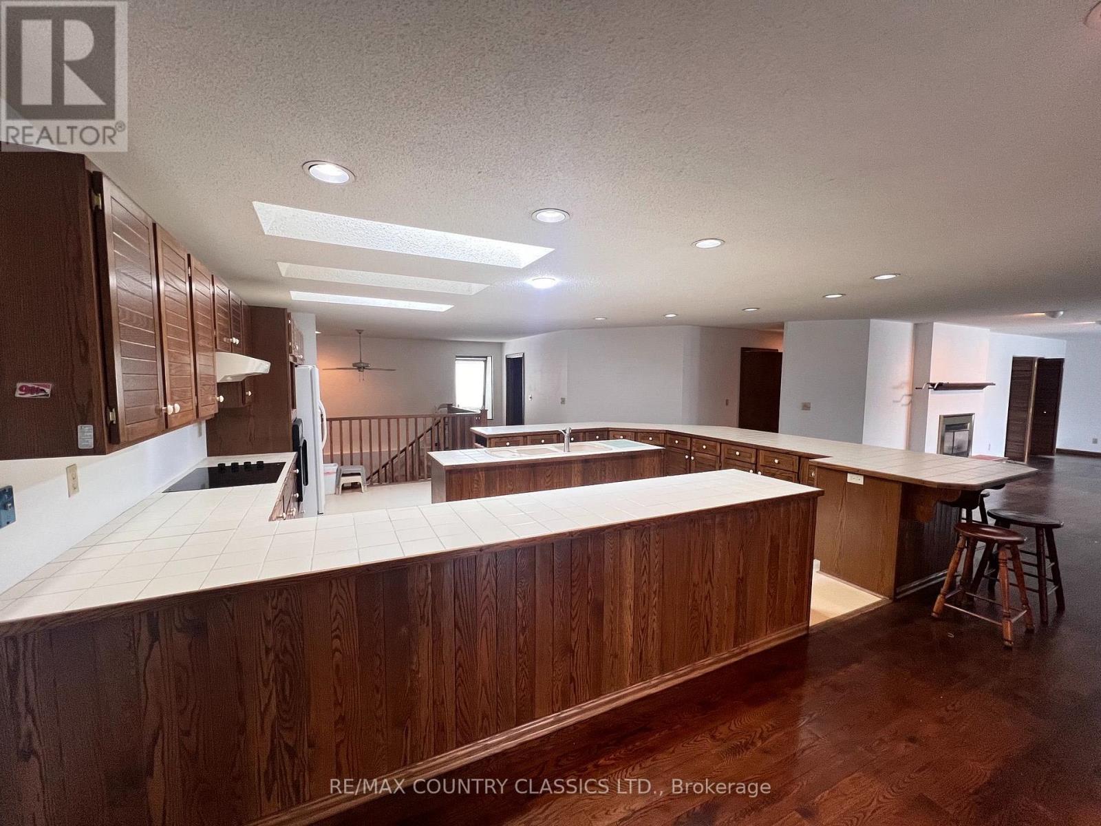 10 - 12 FLINT AVENUE - Image 6