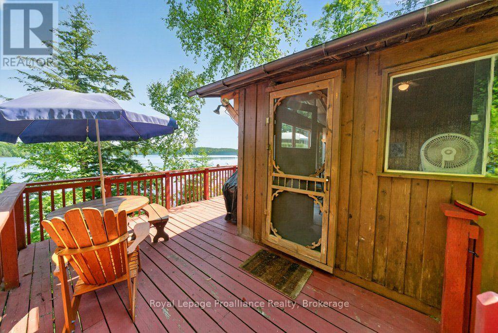 3310 SHABOMEKA LAKE - Image 17