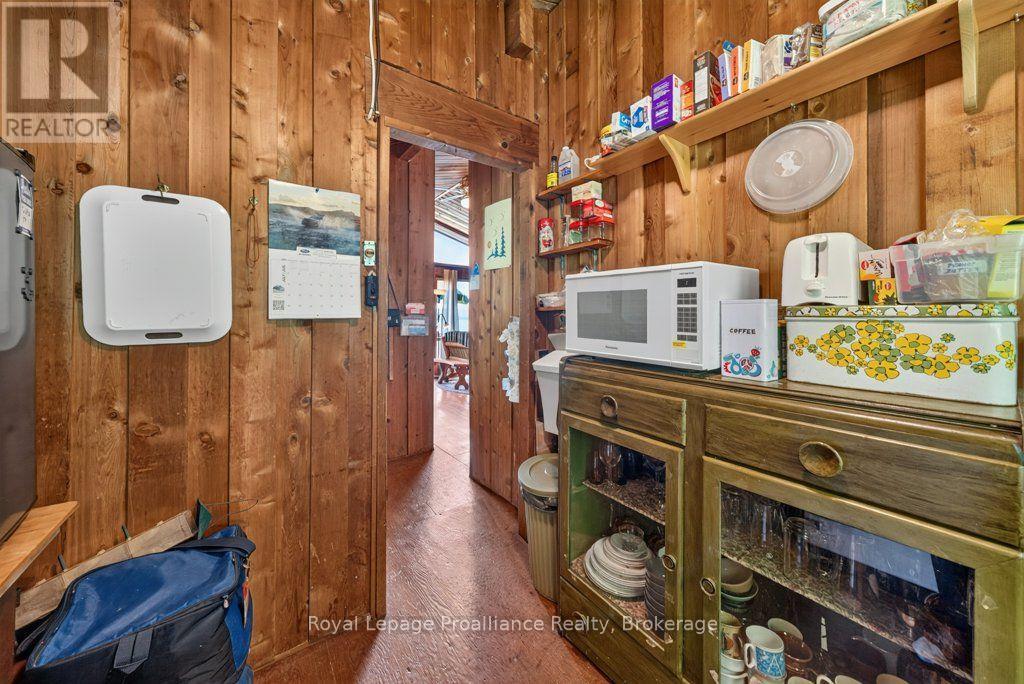 3310 SHABOMEKA LAKE - Image 36