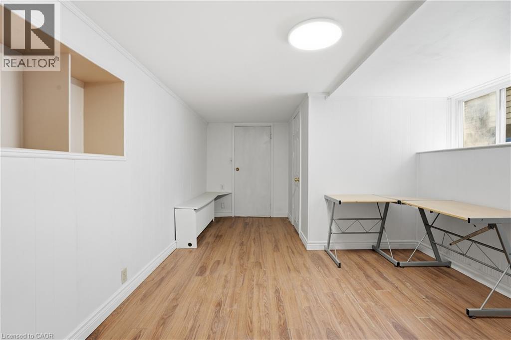 167 BALMORAL Avenue S - Image 34