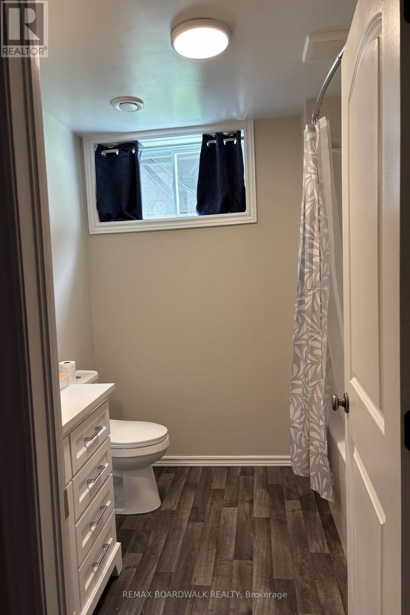375 QUARTZ AVENUE - Image 26