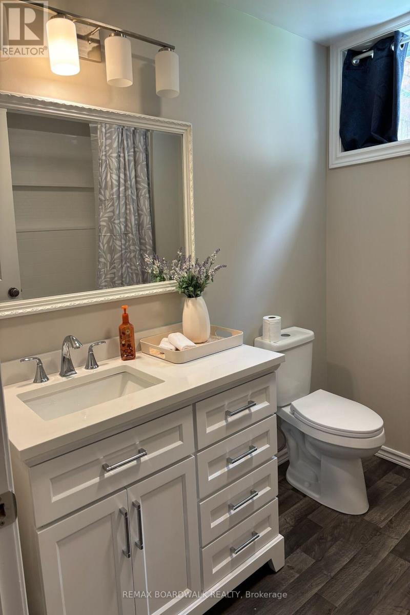 375 QUARTZ AVENUE - Image 27