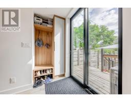 Primary Bedroom - 431 Roxton Road, Toronto, ON M6G3R5 Photo 10