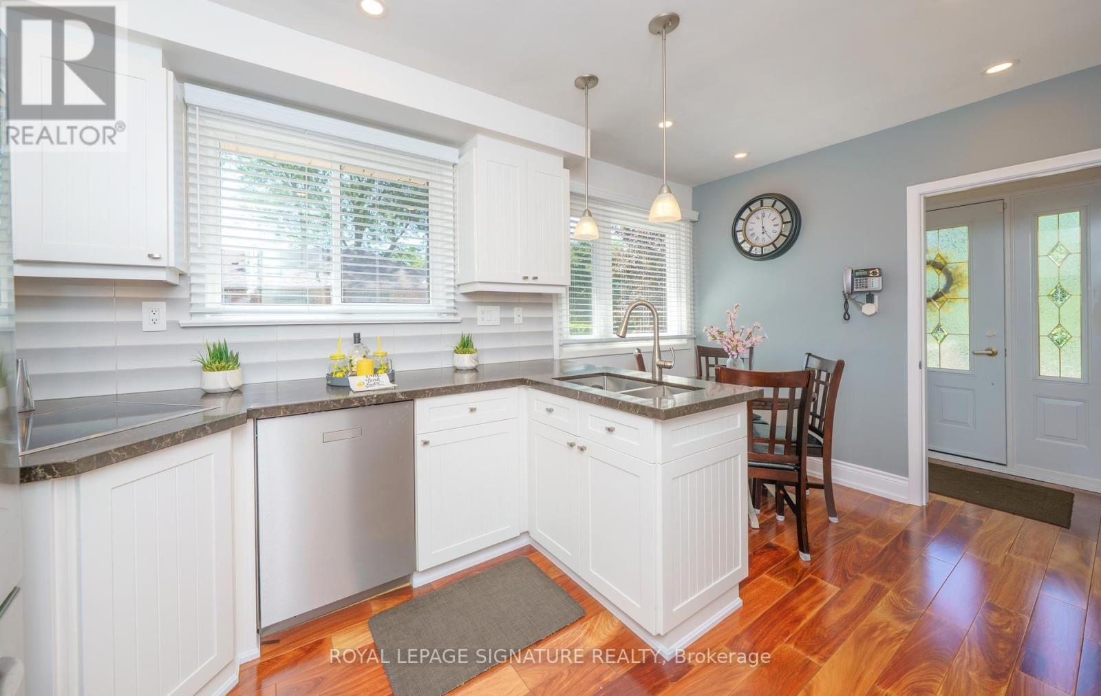 5 MANORWOOD ROAD - 10