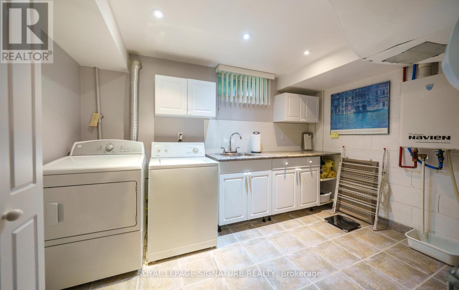 5 MANORWOOD ROAD - Image 31