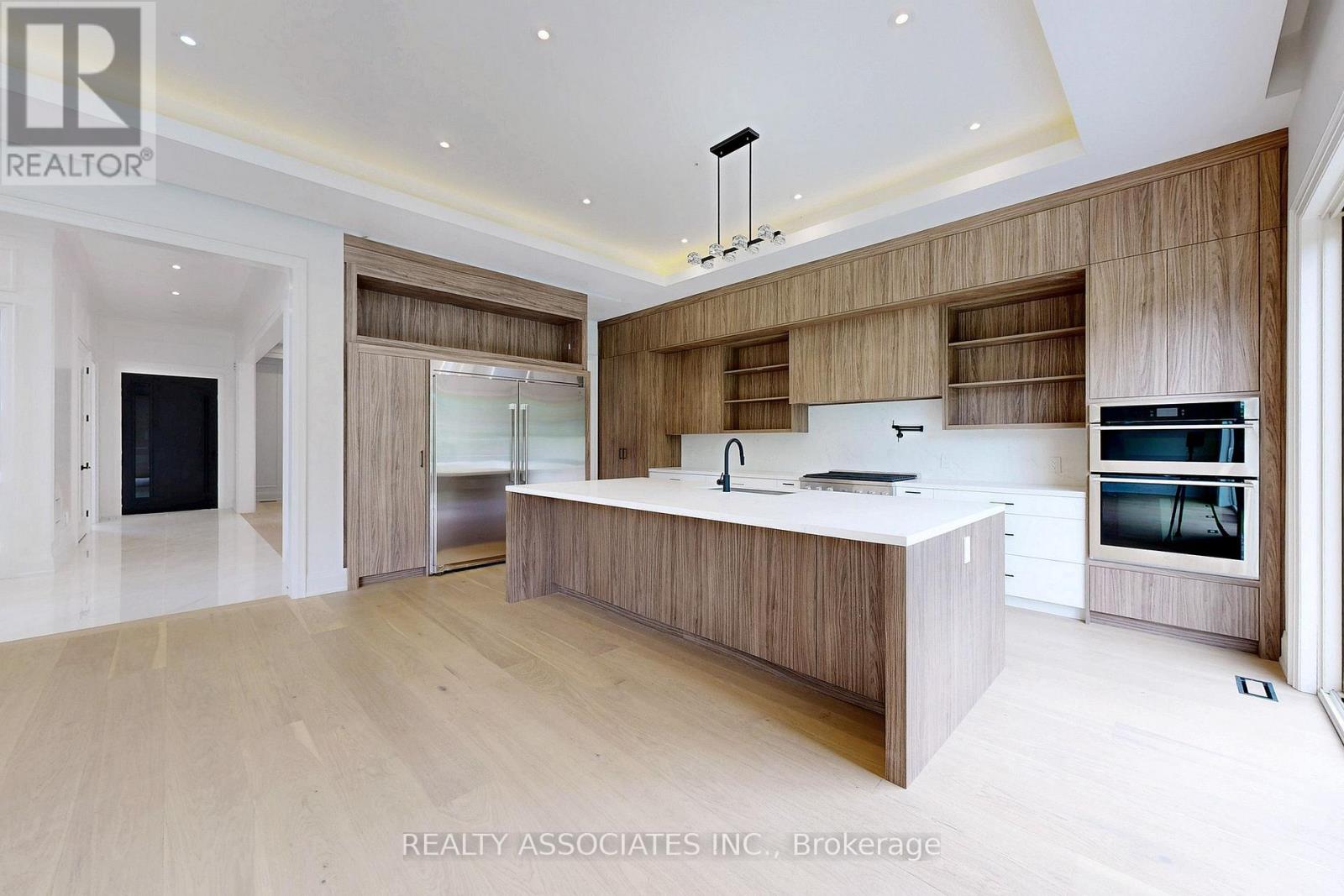 32 COSSAR AVENUE - 13