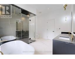 32 Cossar Avenue, Aurora, ON L4G3N8 Photo 30