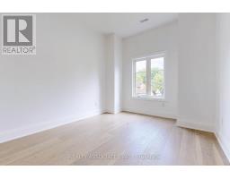 32 Cossar Avenue, Aurora, ON L4G3N8 Photo 34