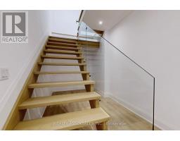32 Cossar Avenue, Aurora, ON L4G3N8 Photo 41