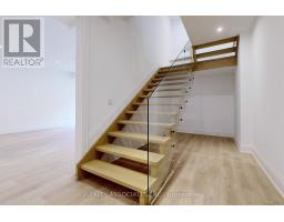 32 Cossar Avenue, Aurora, ON L4G3N8 Photo 42