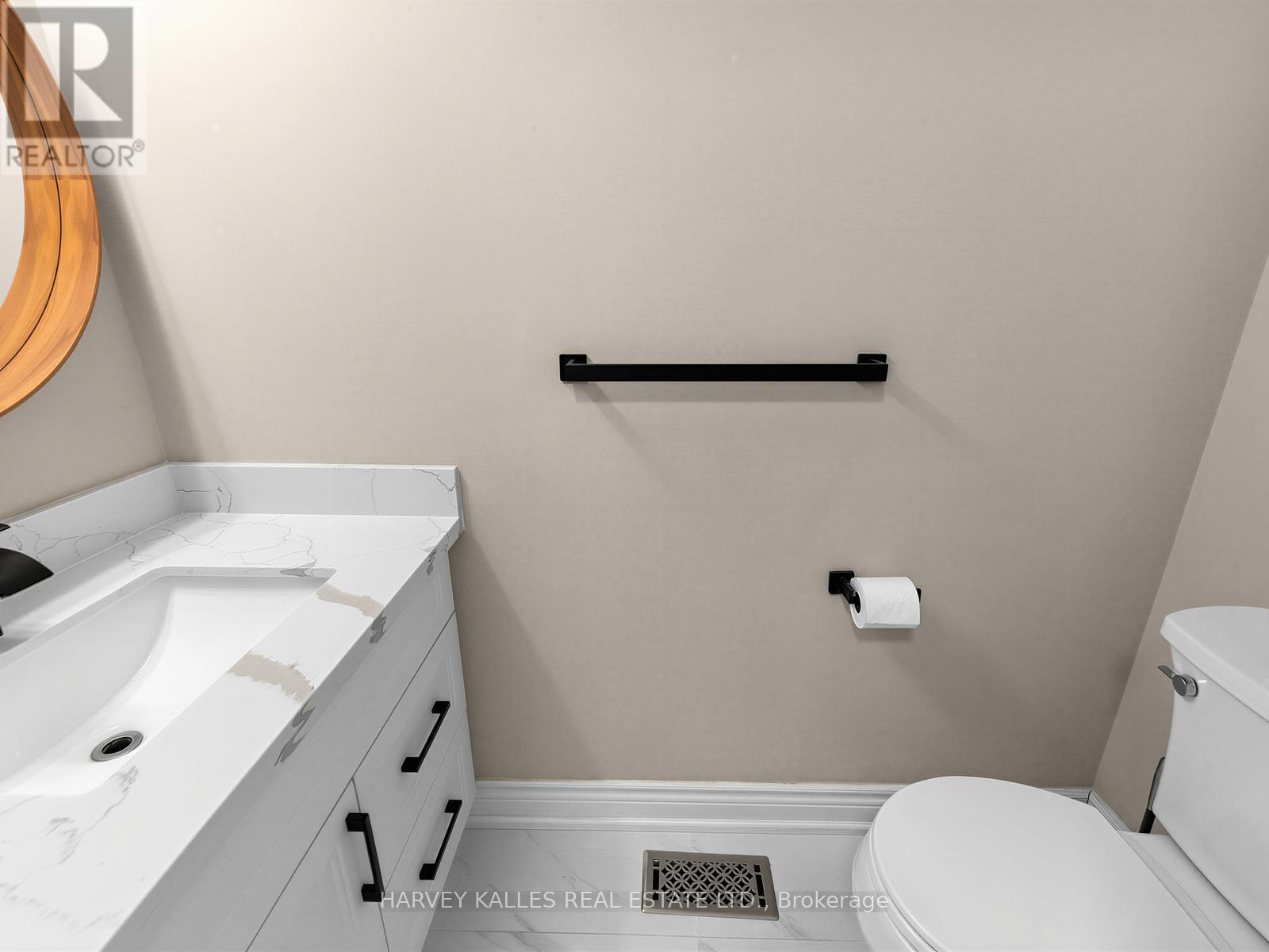 40 BLACKTHORN DRIVE - Image 31