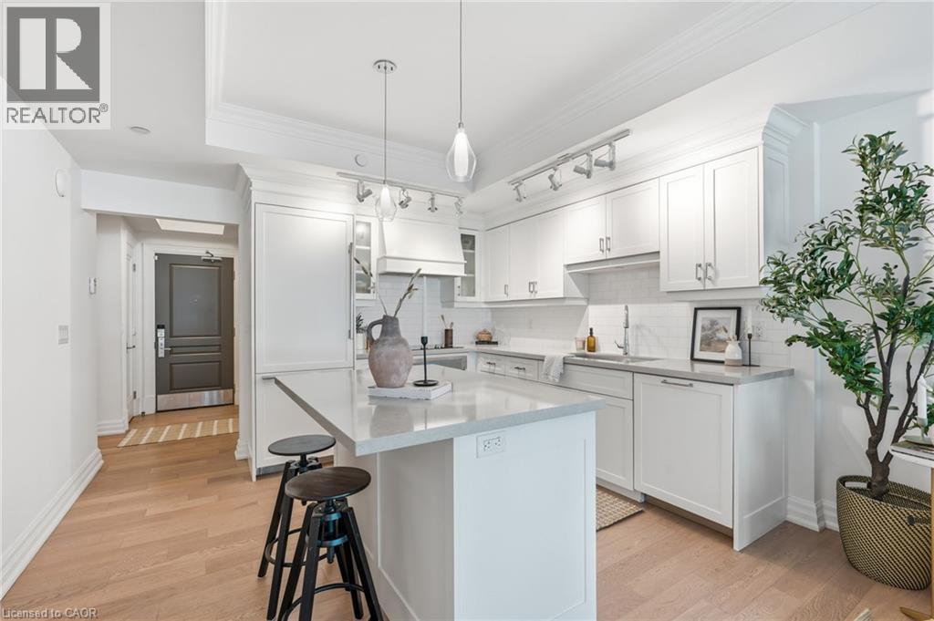 #310 2060 LAKESHORE Road - 12