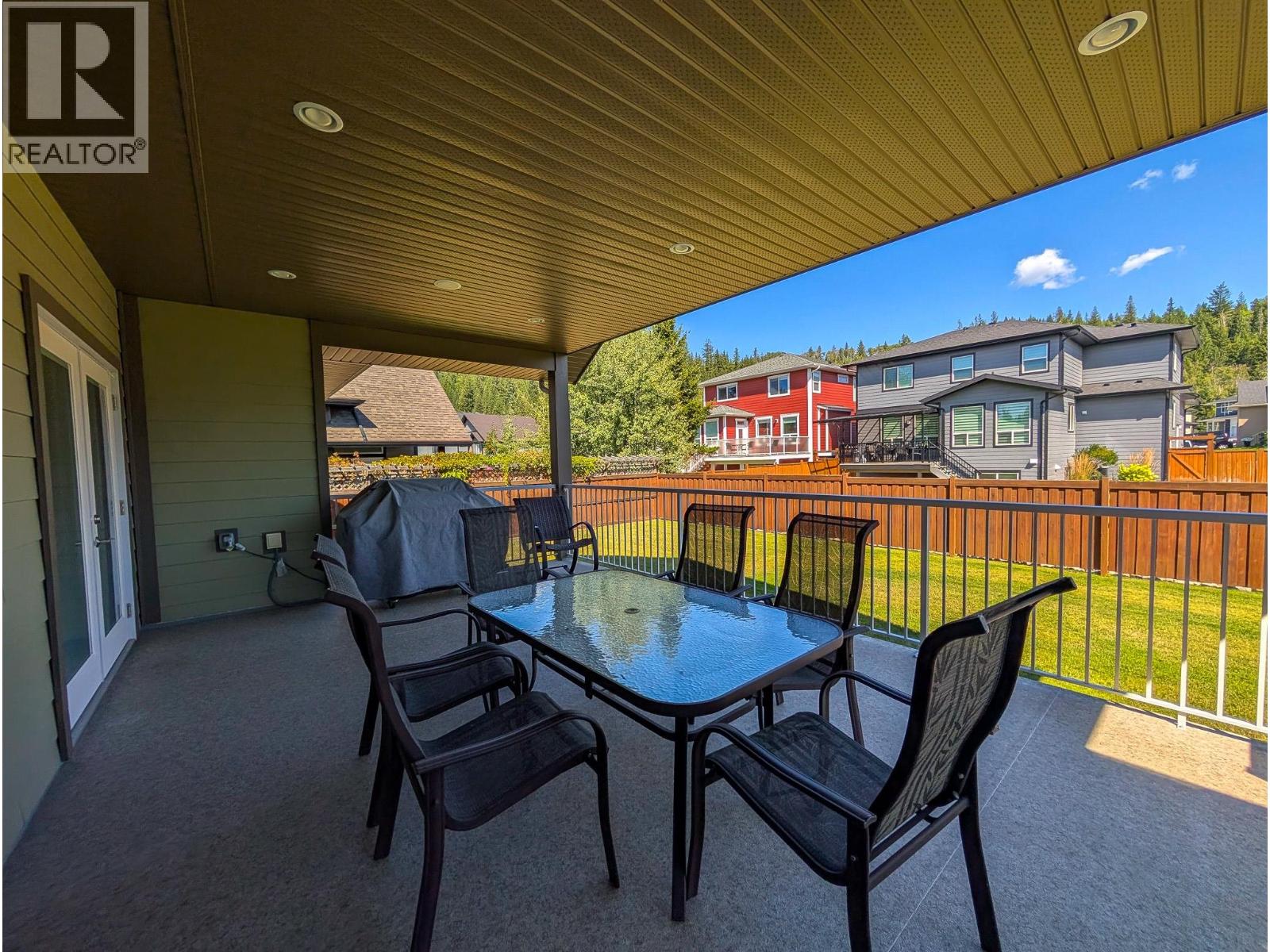 Photo 14 of 39 — 4104 BRINK PLACE · Prince George, BC