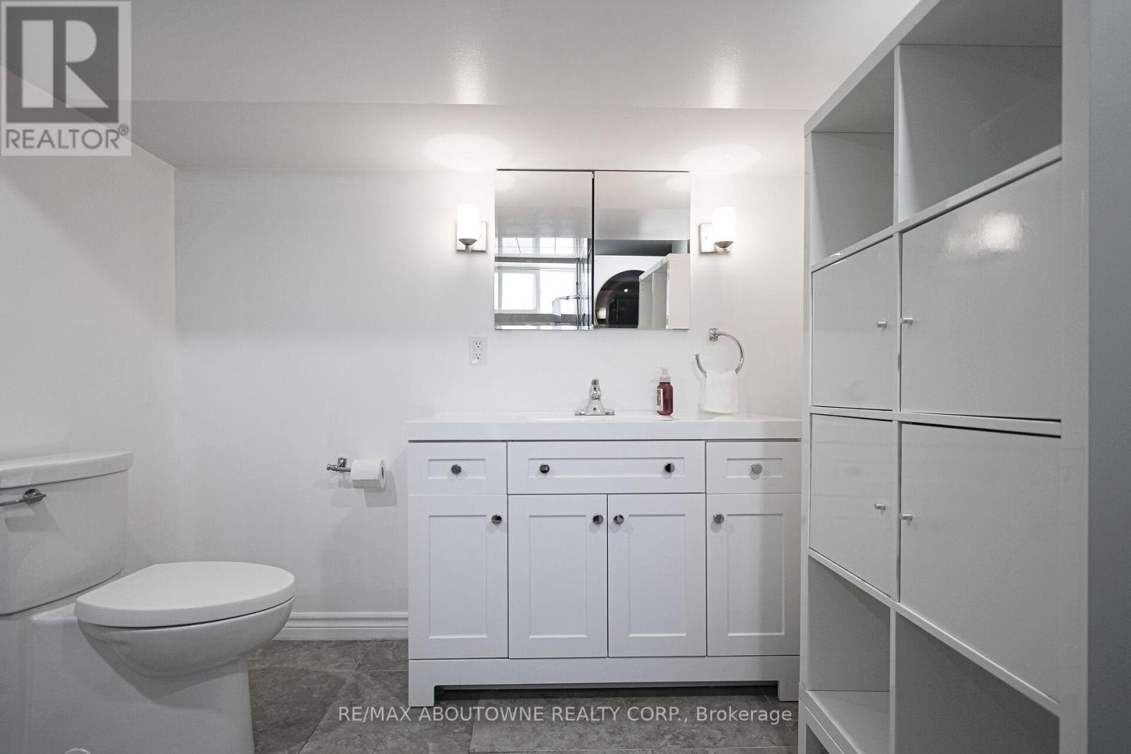2105 MAPLEWOOD DRIVE - Image 38
