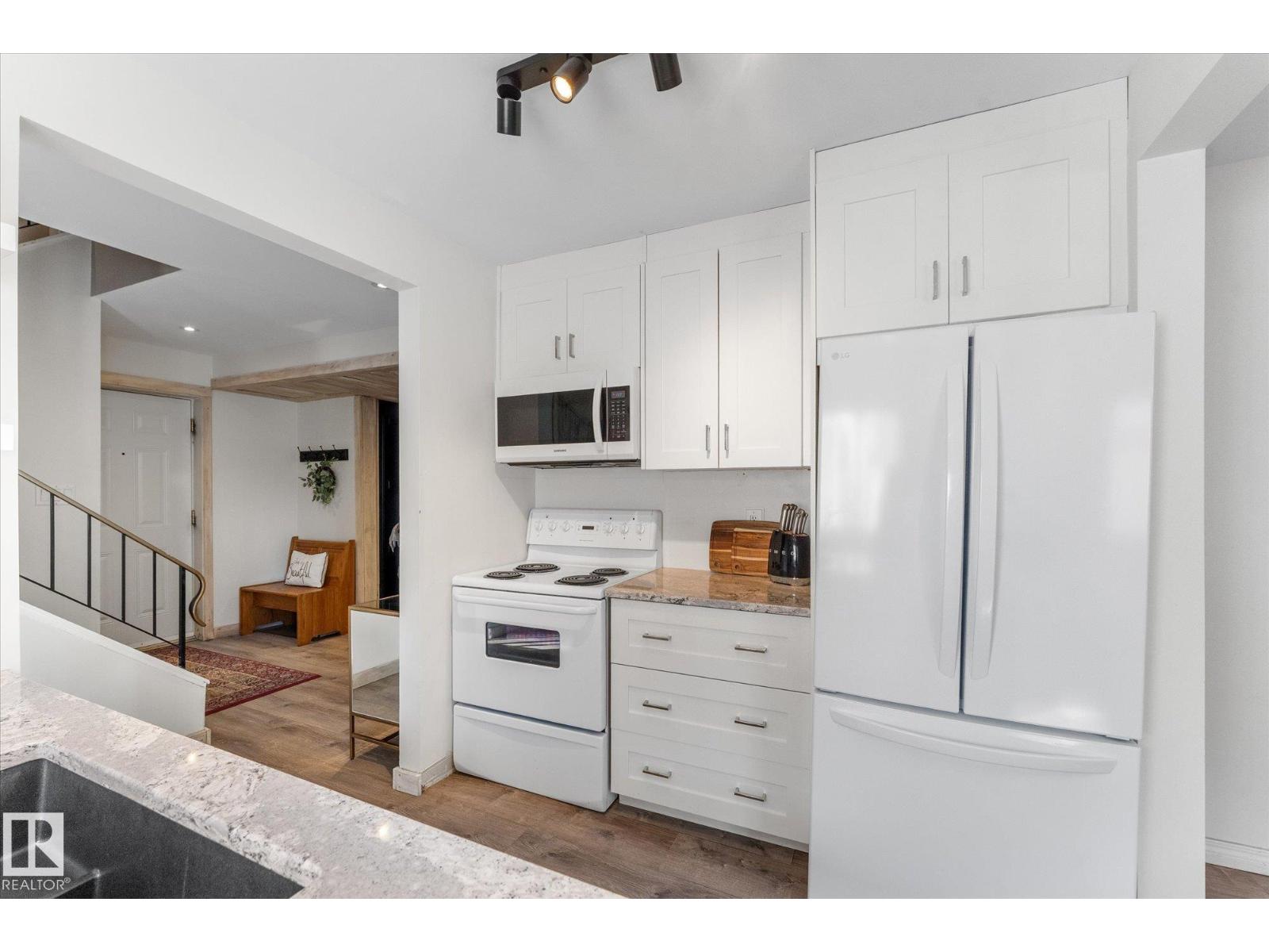 281 LANCASTER TC NW - 6