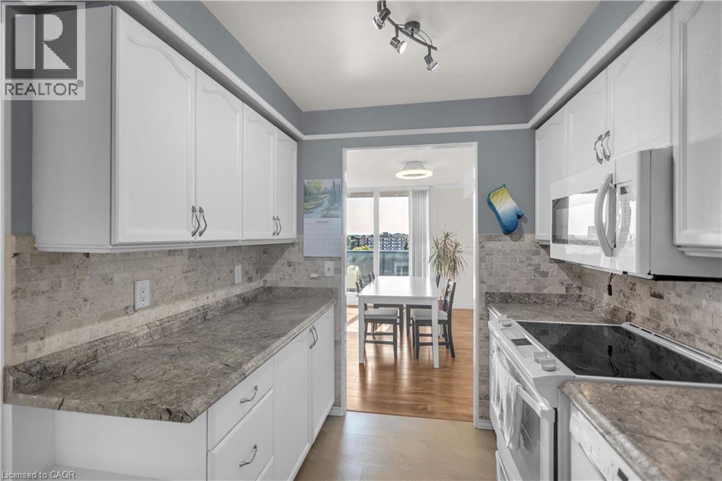 #815 9 BONHEUR Court - 4