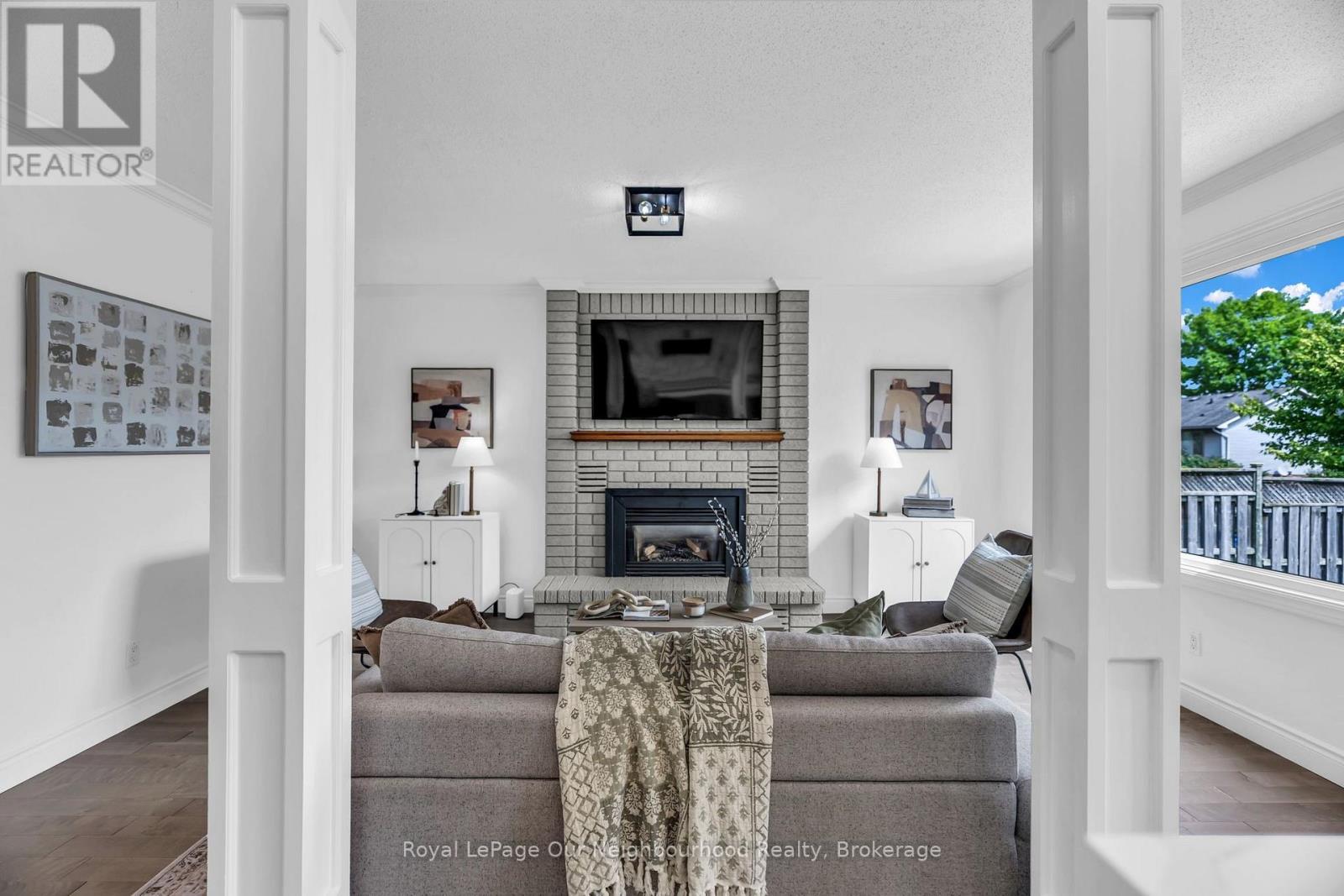 135 KANATA CRESCENT - 13