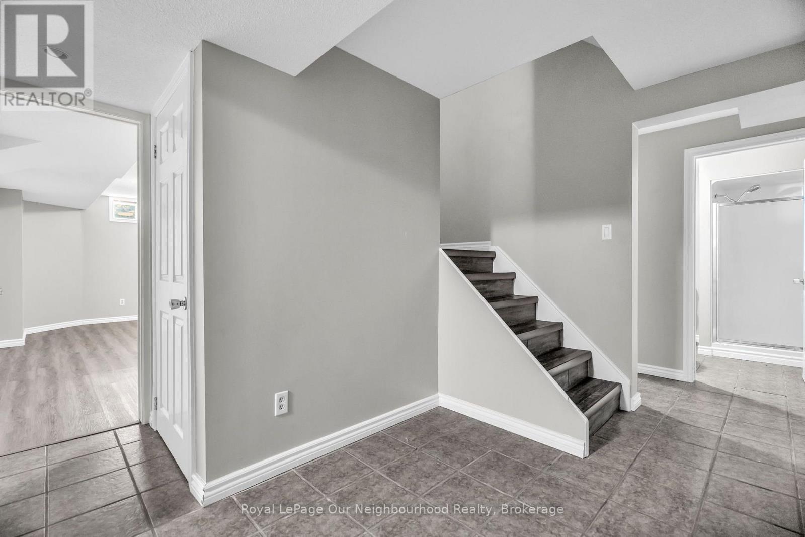 135 KANATA CRESCENT - Image 36