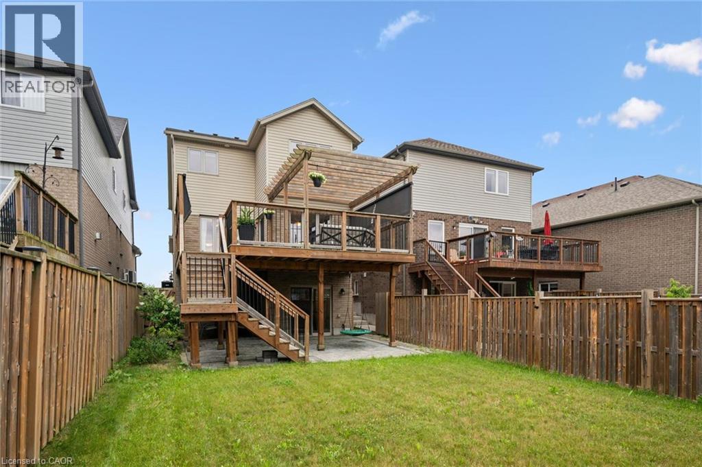 43 GOLDENVIEW Drive - Image 32