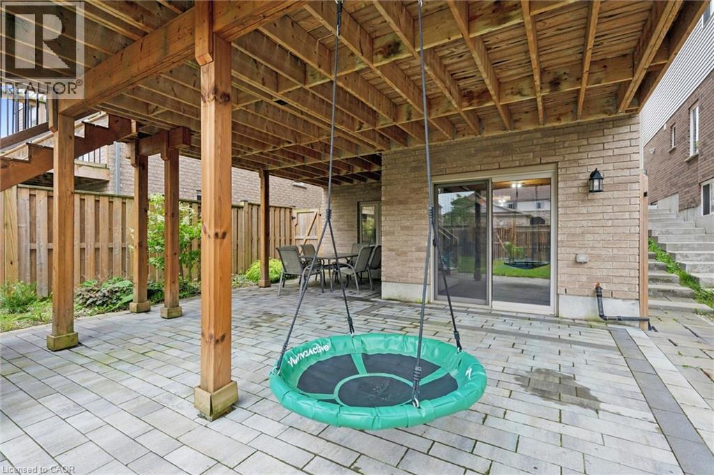 43 GOLDENVIEW Drive - Image 33
