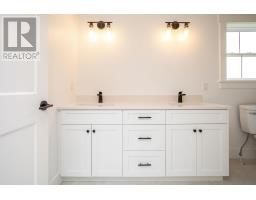 22 Shirley Street, Charlottetown, PE C1C0X8 Photo 33