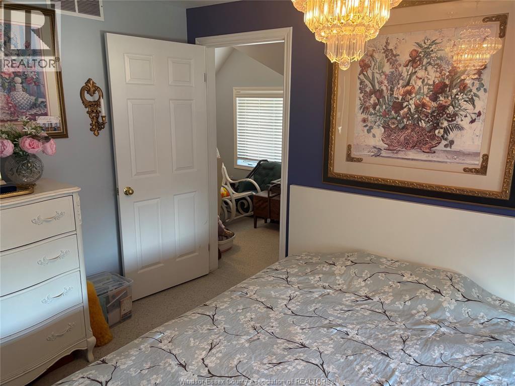 13222 RIVERSIDE DRIVE - 15