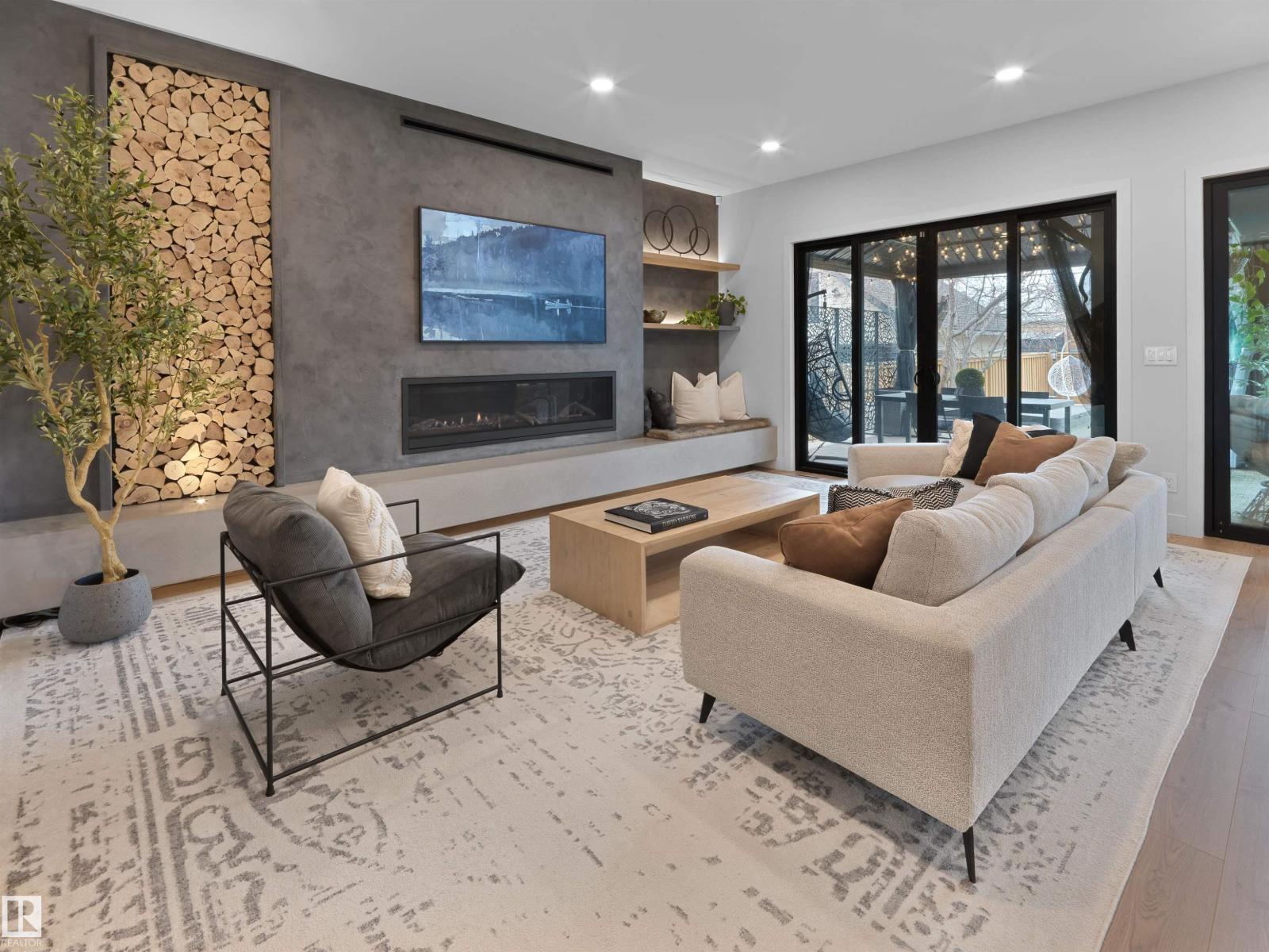 10214 125 ST NW - Image 10