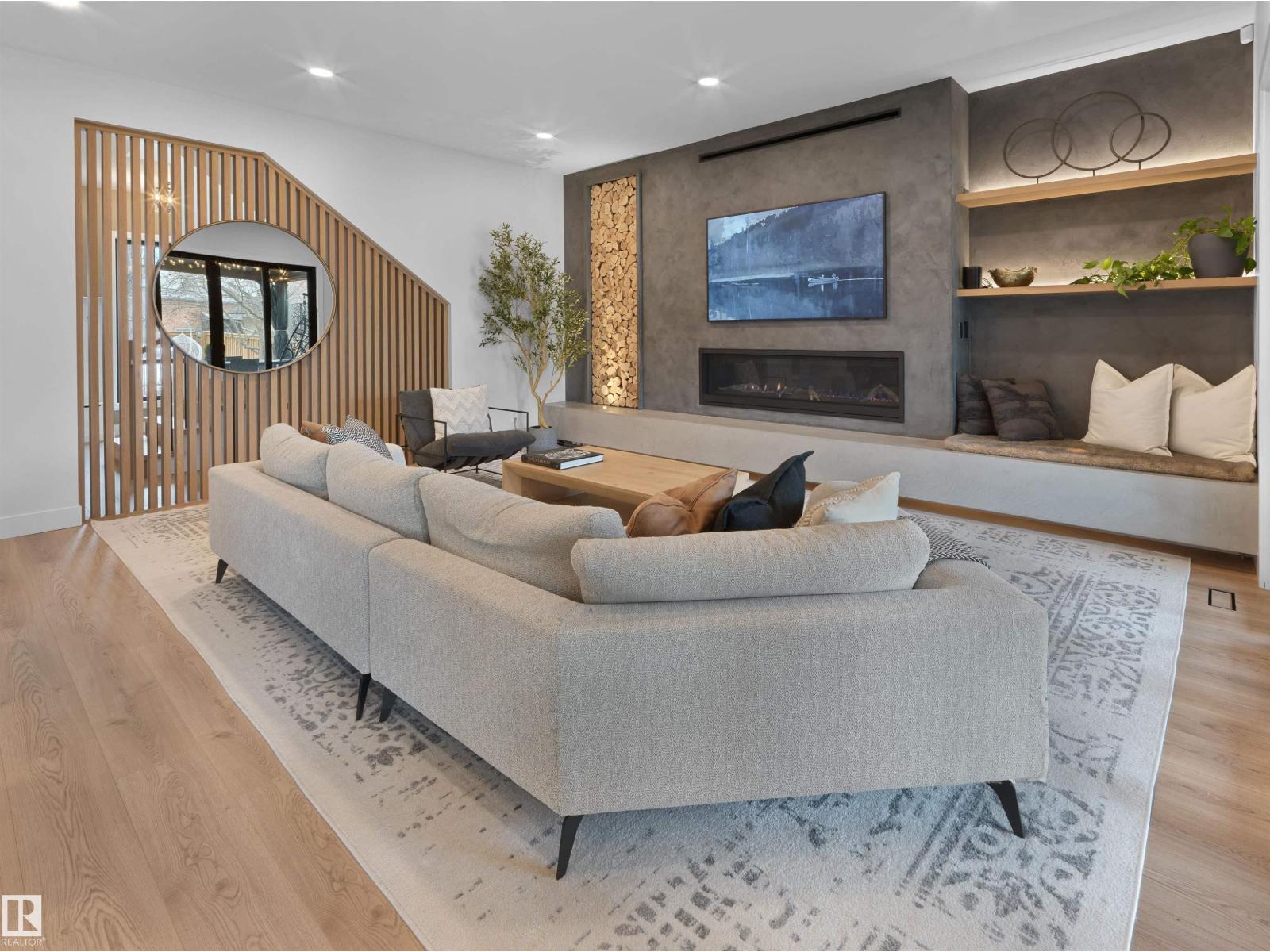 10214 125 ST NW - 13