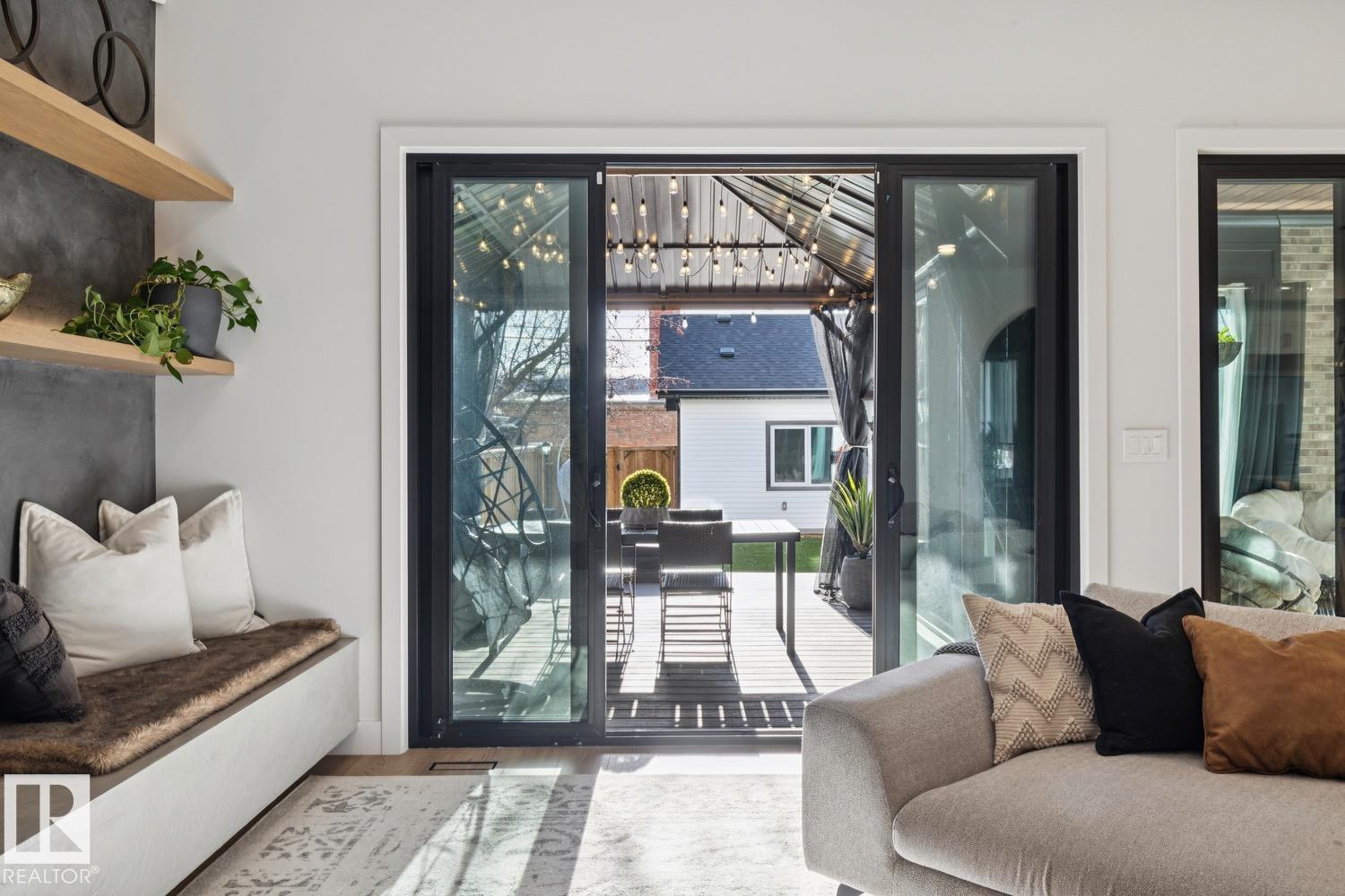 10214 125 ST NW - 15