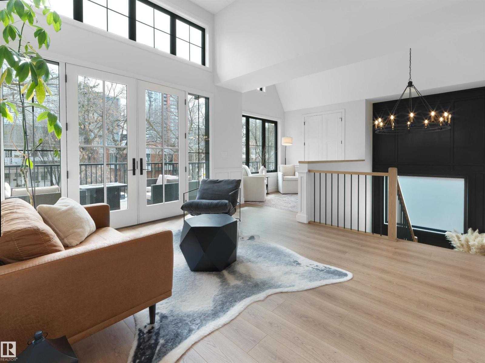 10214 125 ST NW - 36