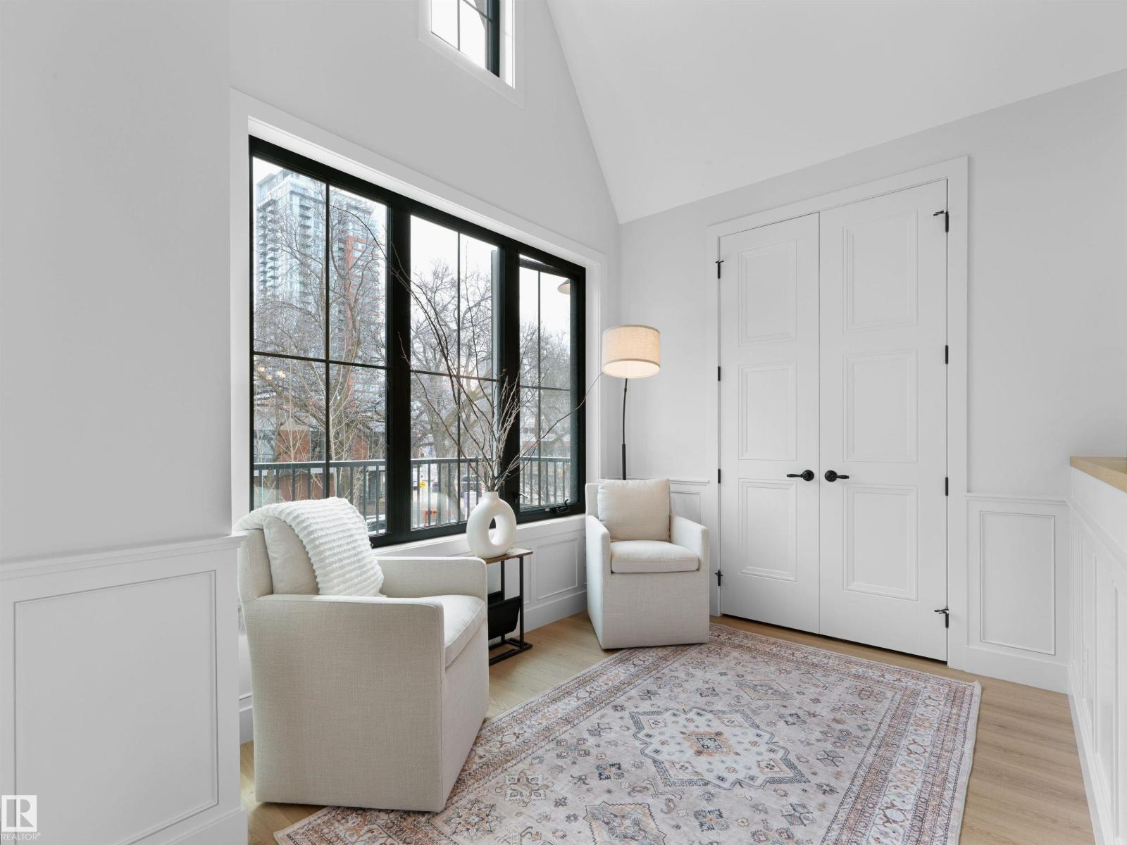 10214 125 ST NW - 37
