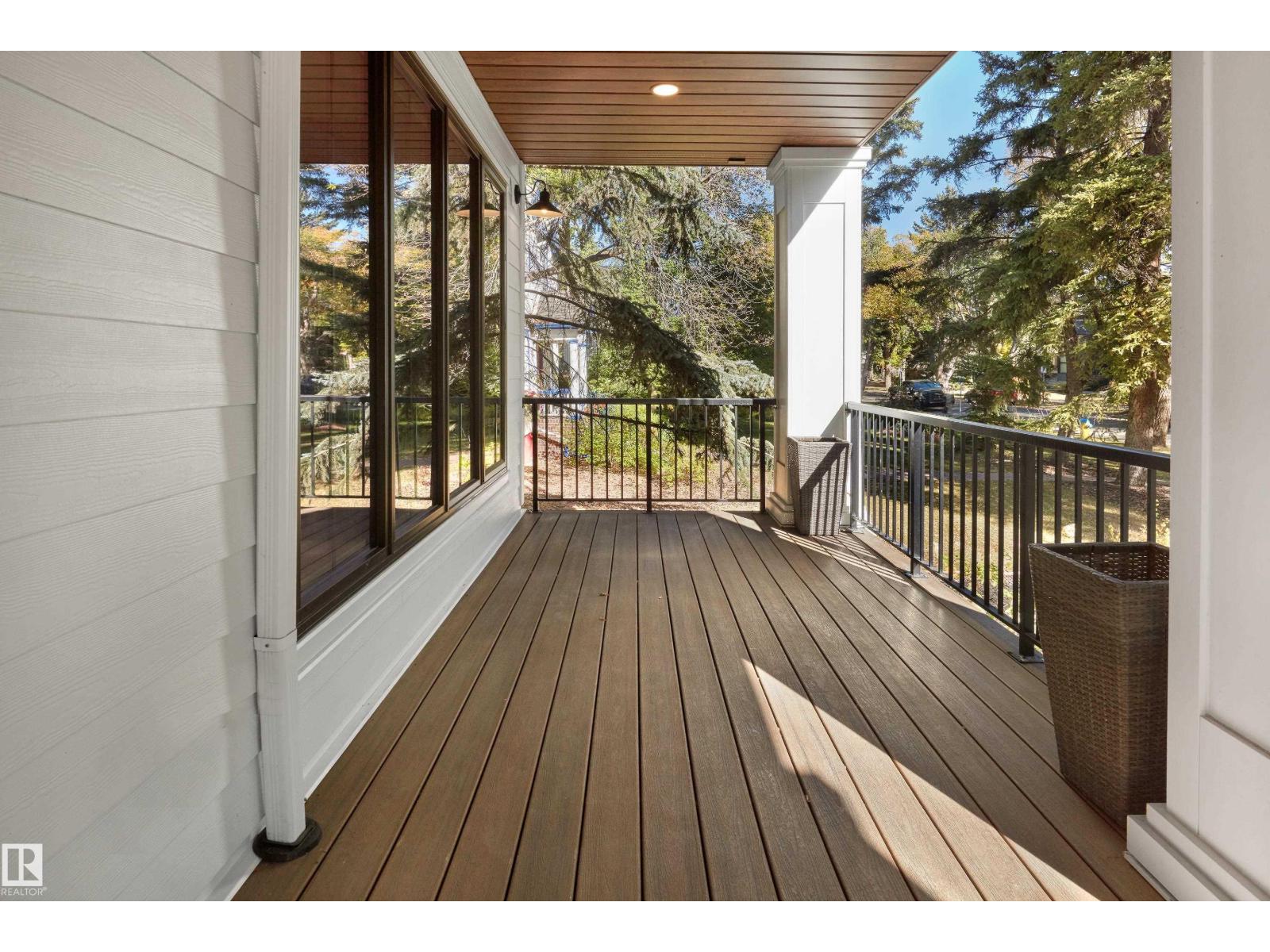 10214 125 ST NW - 4