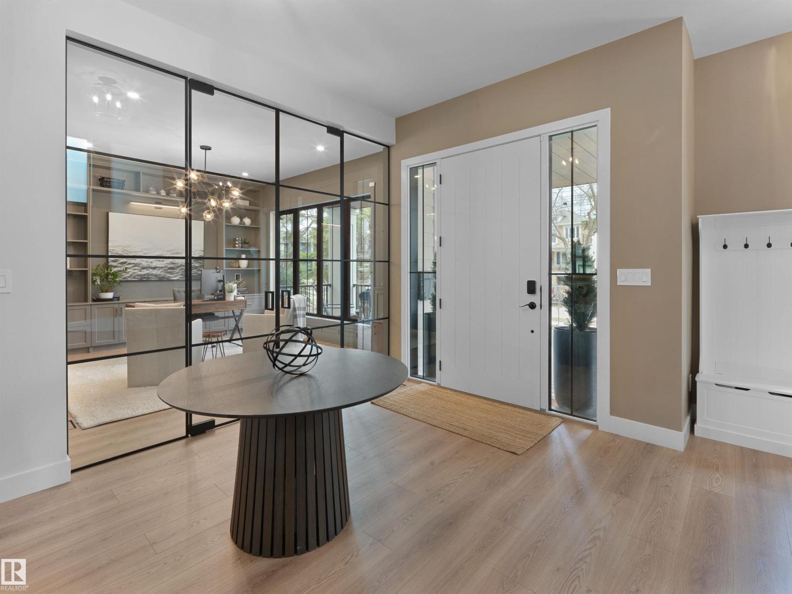 10214 125 ST NW - 5
