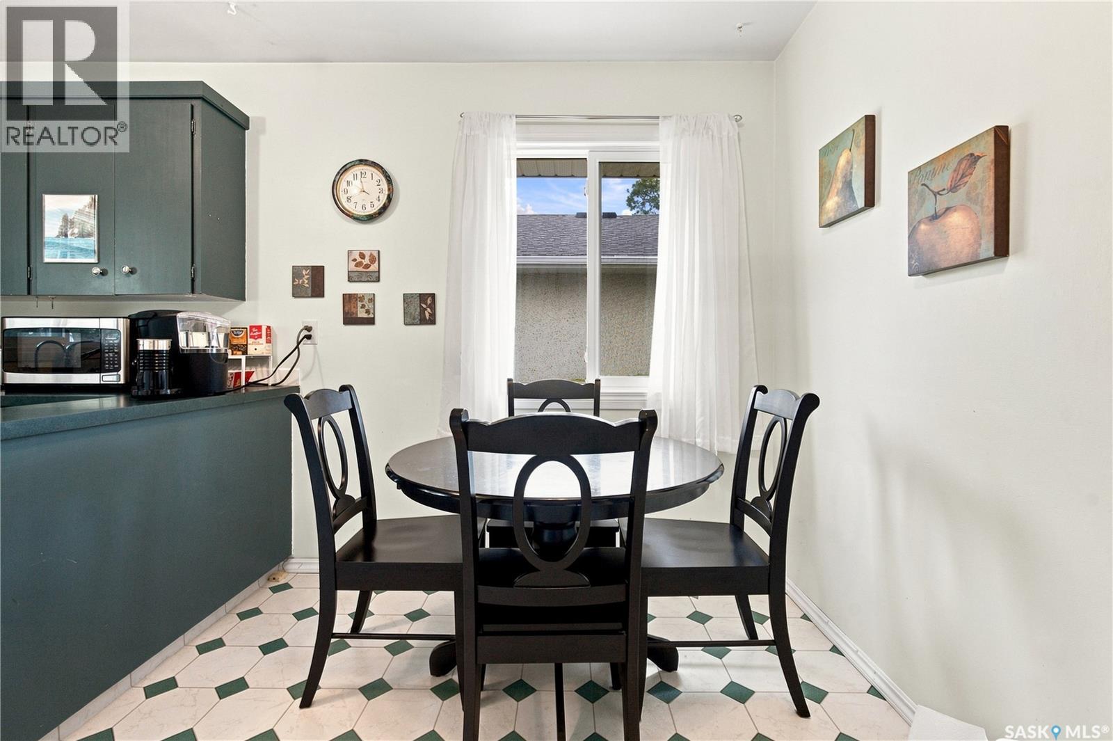 448 ROBINSON STREET - Image 10