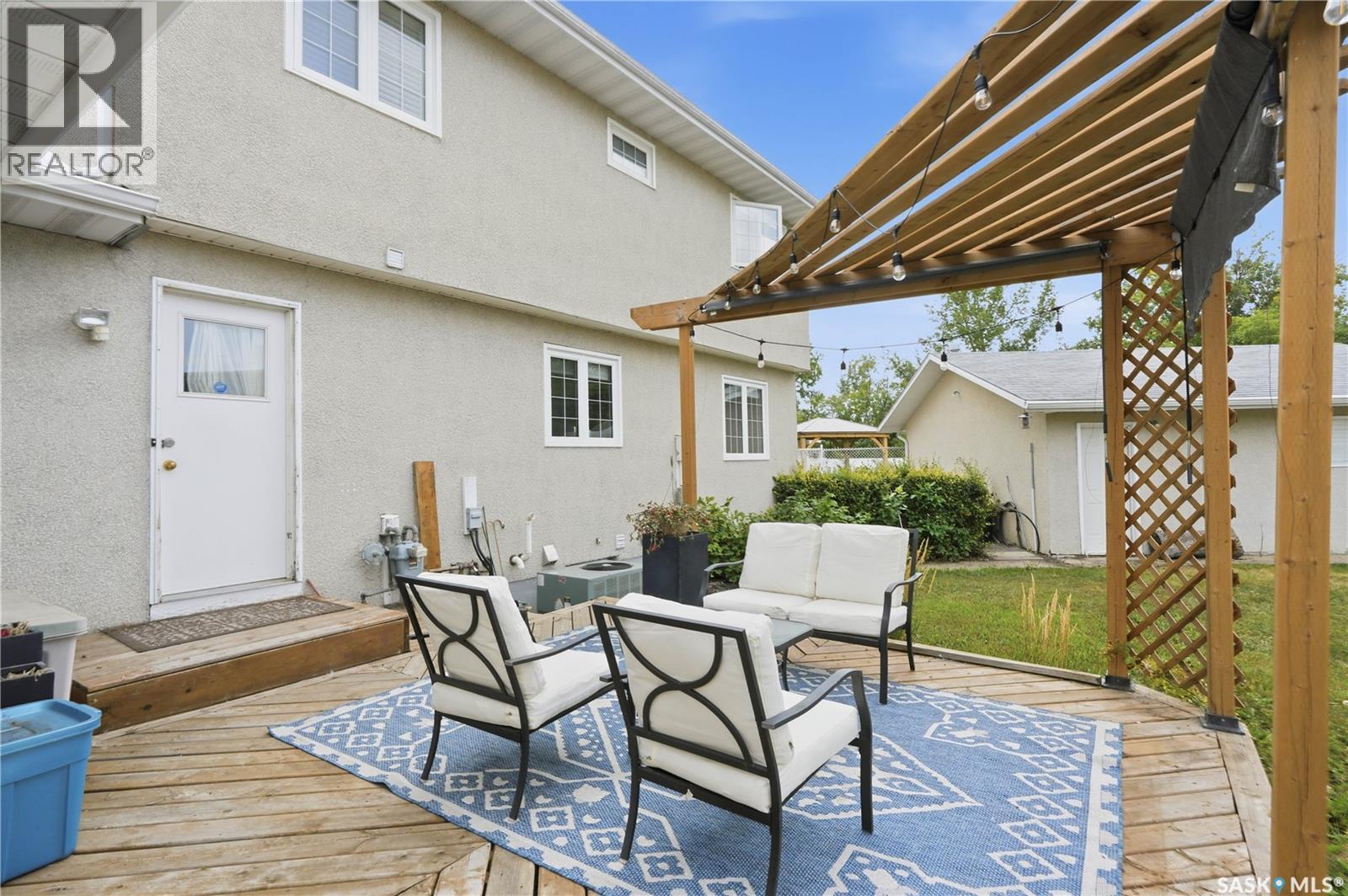242 Auld CRESCENT - 50