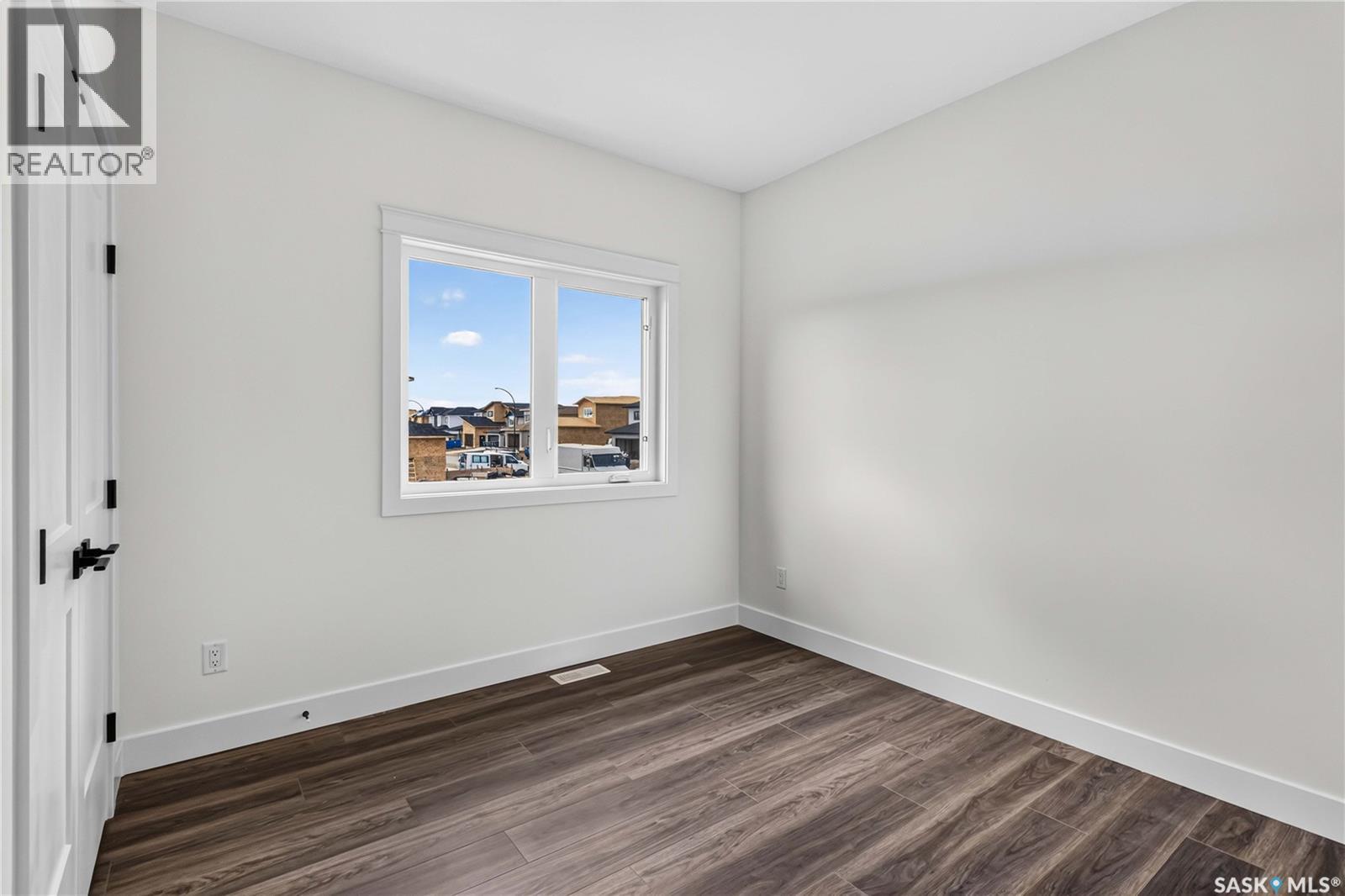 1211 Nightingale TERRACE - Image 21