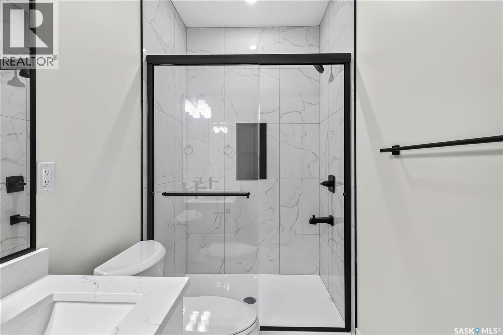 1211 Nightingale TERRACE - Image 27