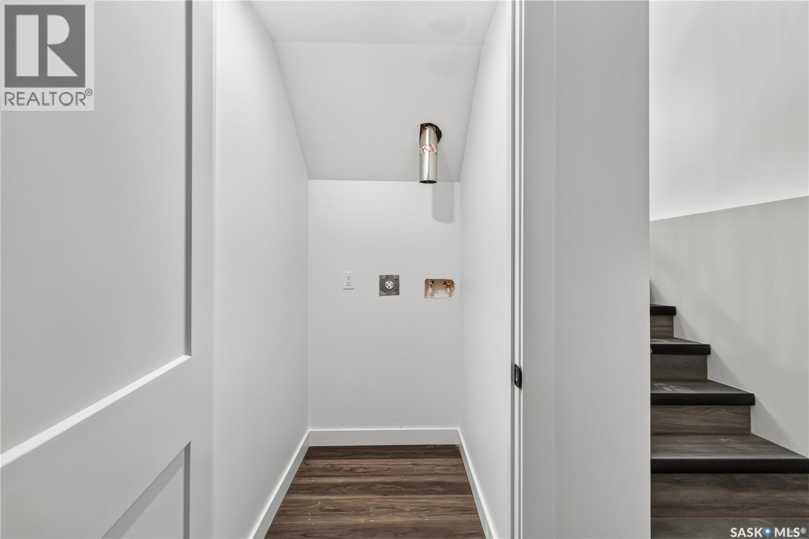 1211 Nightingale TERRACE - Image 34