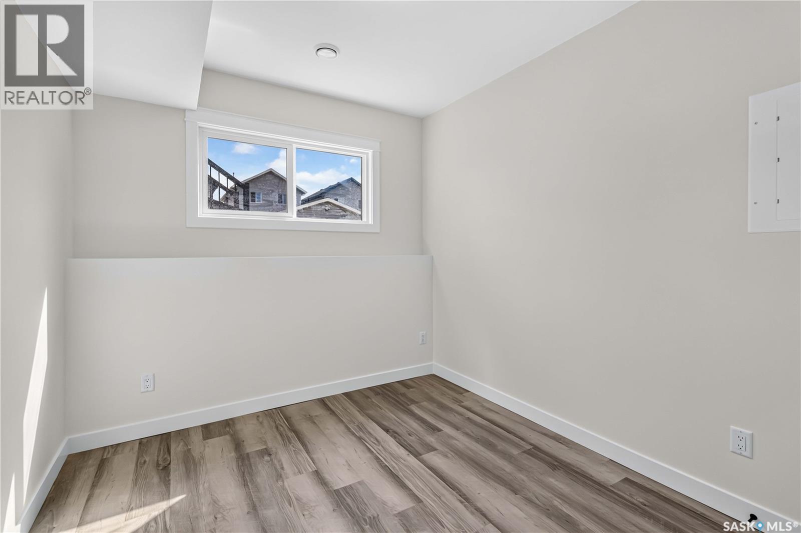 1211 Nightingale TERRACE - Image 41