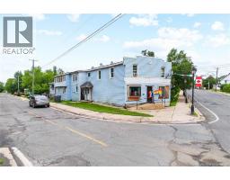 170 Main Street, photo 5