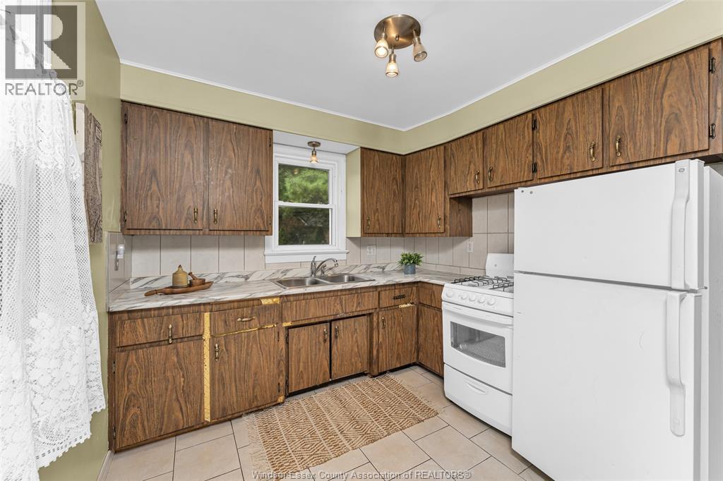 2533 PRINCESS - Image 14