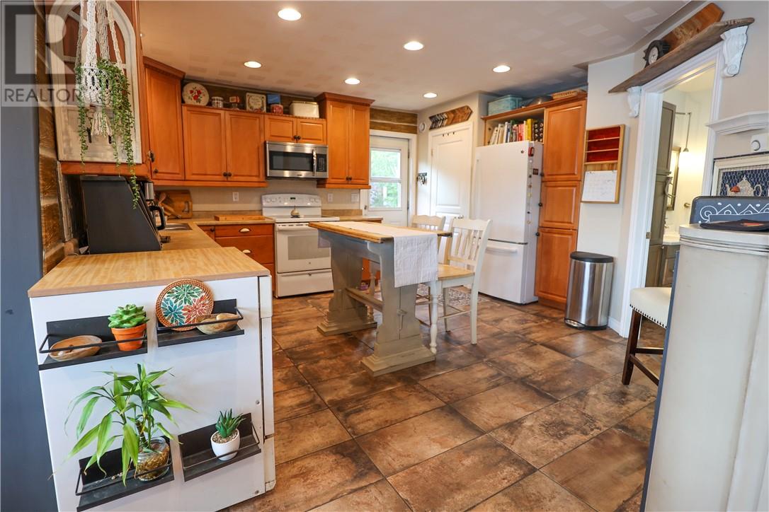 1266 Sandy Lane - Image 13