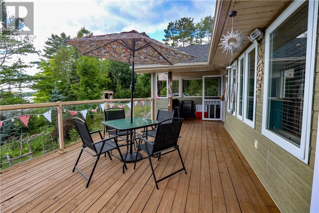 1266 Sandy Lane - 29
