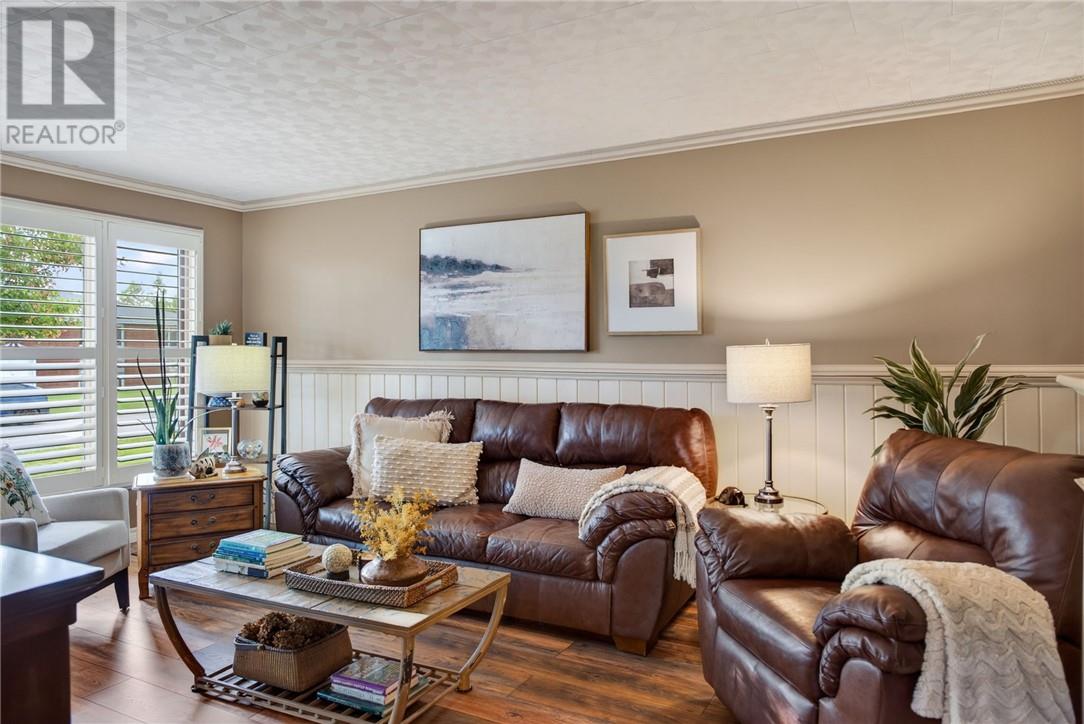 352 Charette Avenue - 31