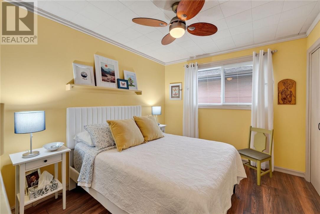 352 Charette Avenue - Image 40