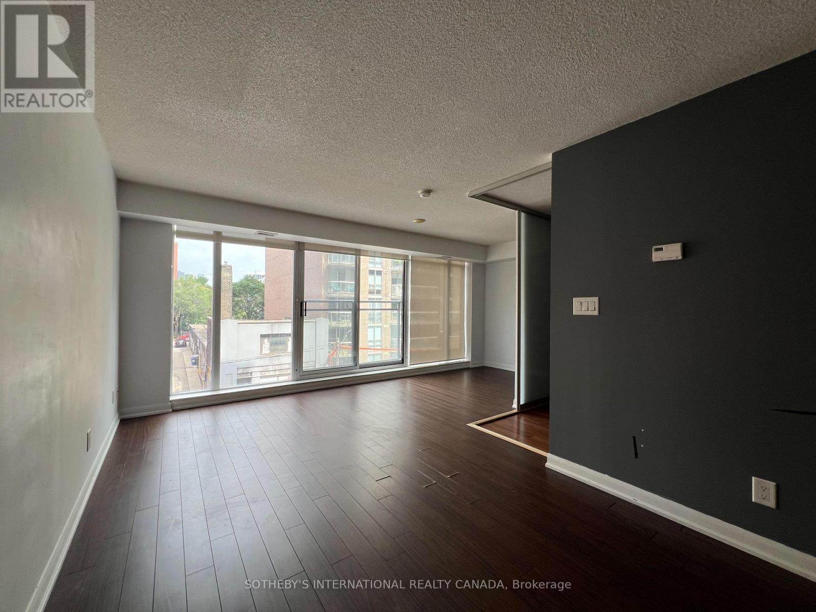 #408 205 FREDERICK STREET - 6